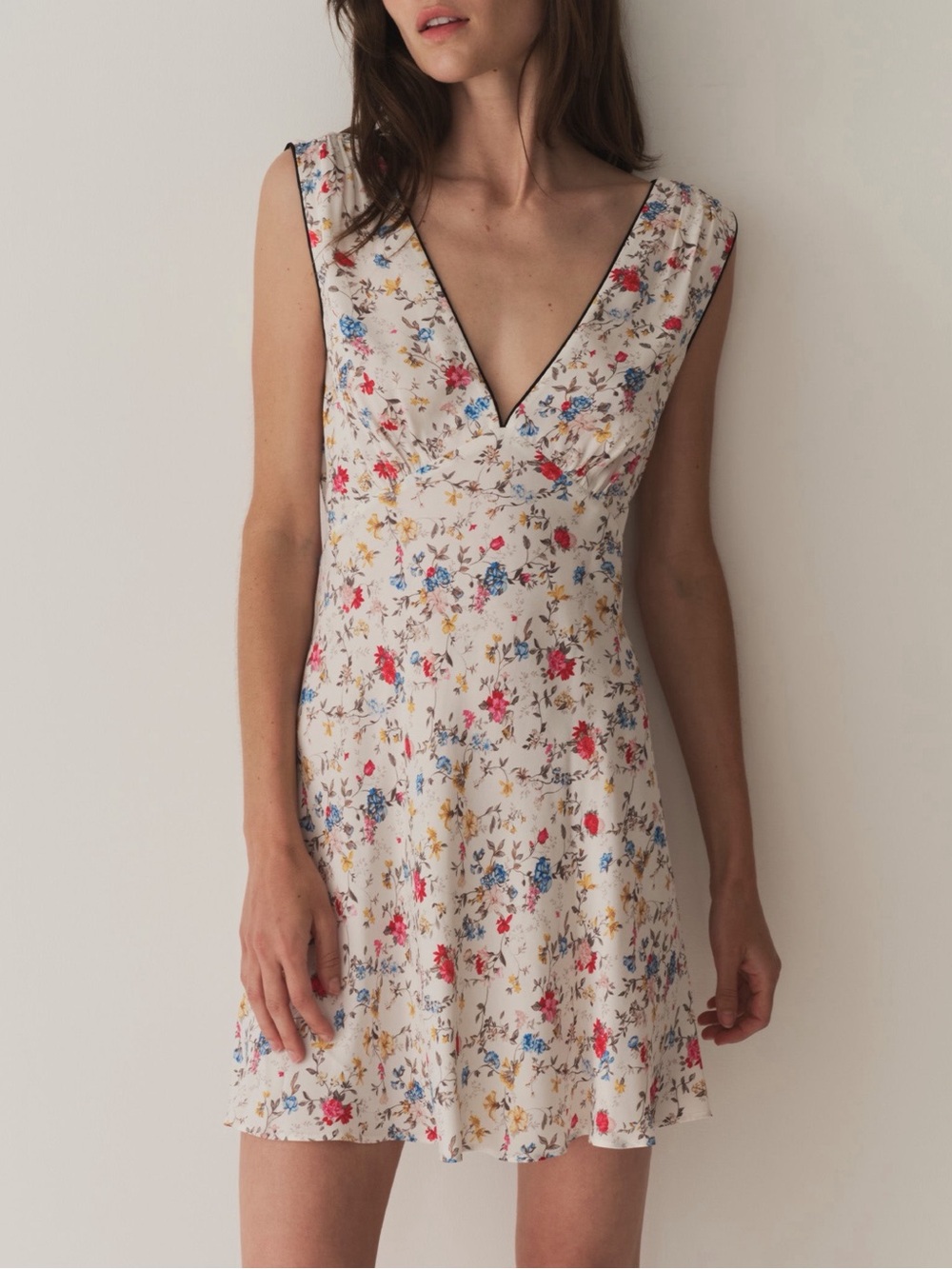 Dôen Tula Floral V-Neck Sleeveless Viscose Mini Dress